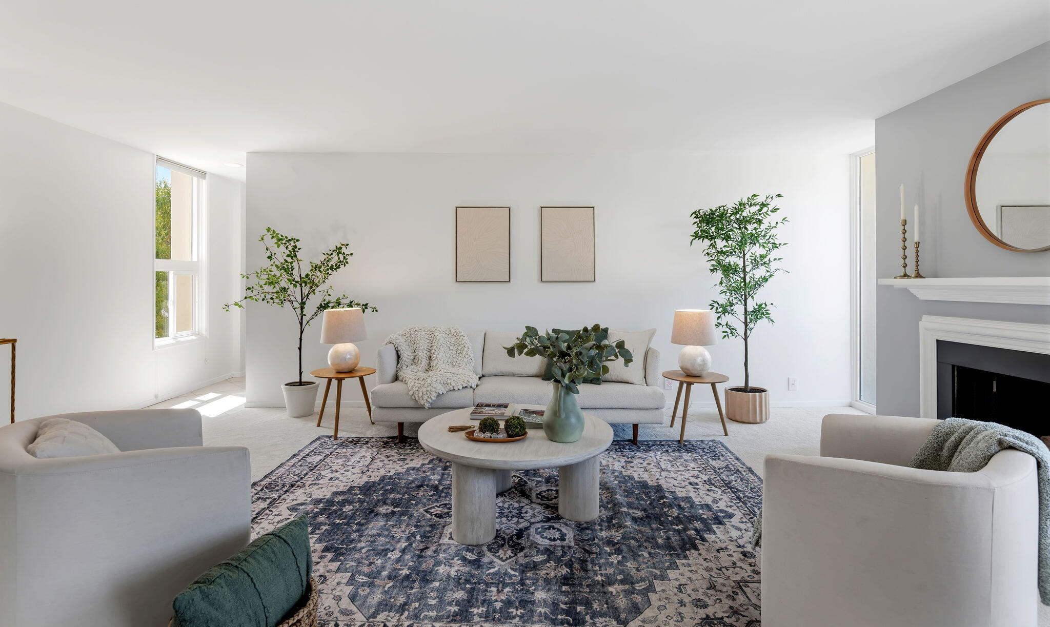 1032 Fairway Road Montecito, CA 93108 - Photo 4 of 26 Living Room