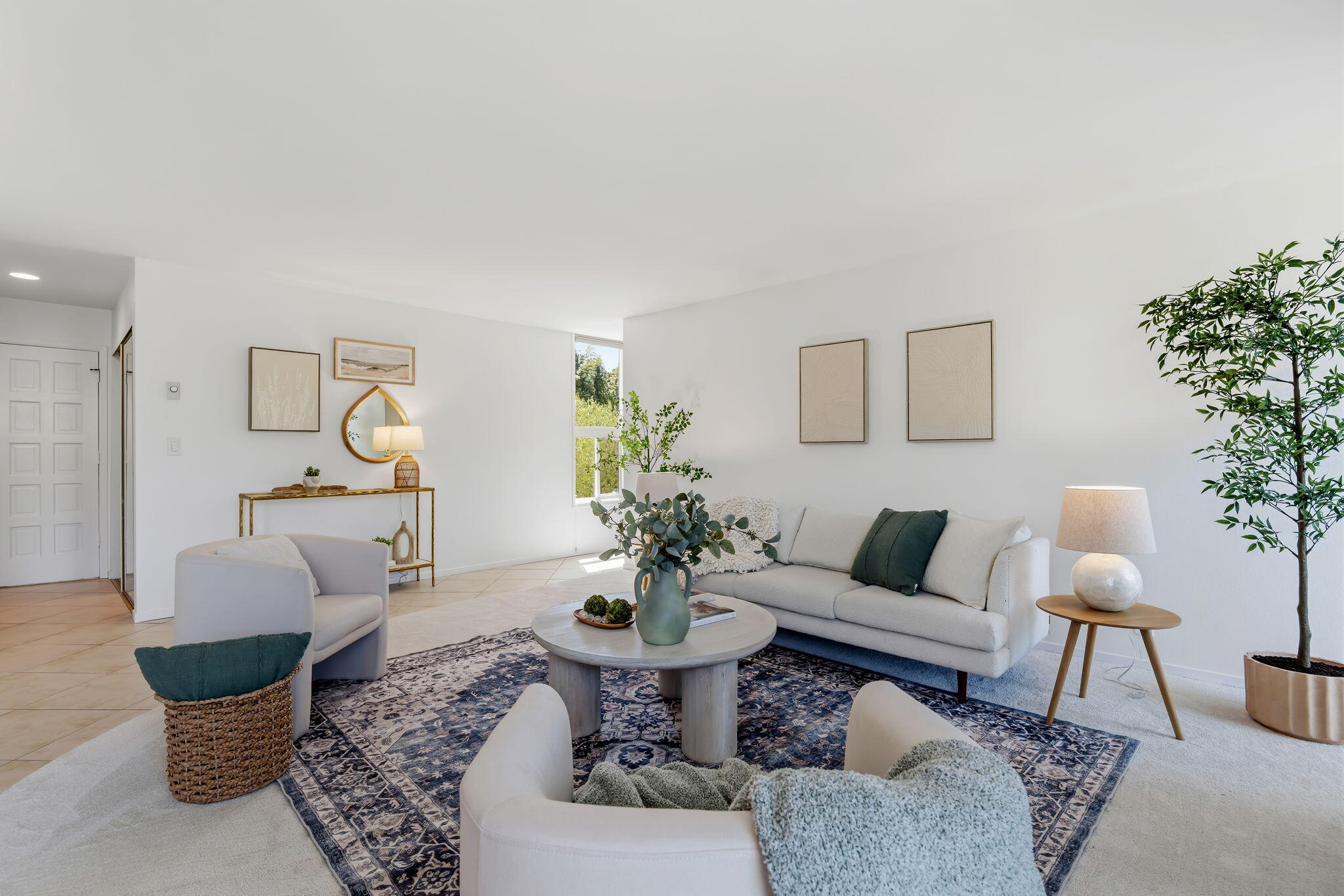 1032 Fairway Road Montecito, CA 93108 - Photo 5 of 26 Living Room