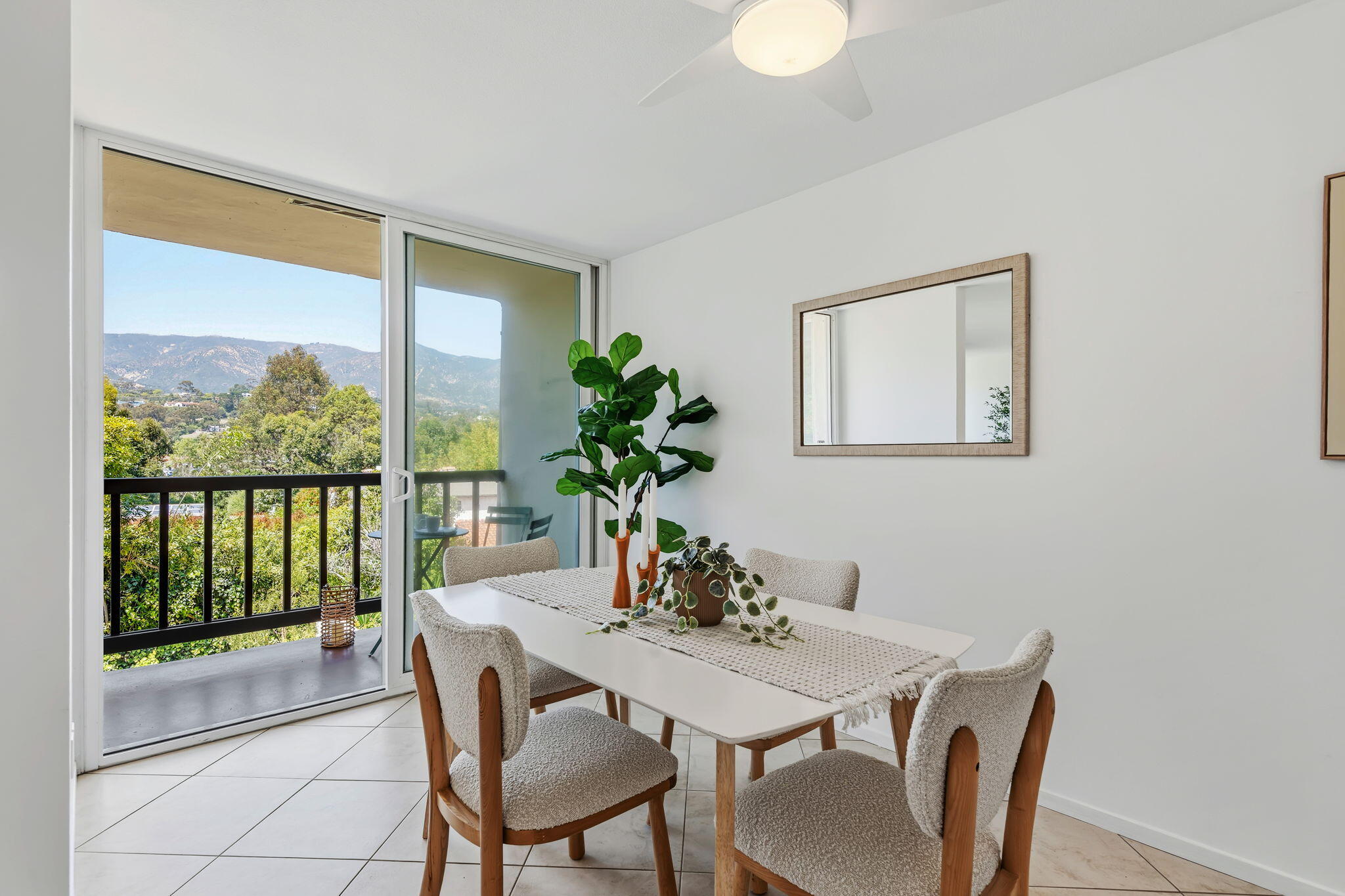 1032 Fairway Road Montecito, CA 93108 - Photo 7 of 26 Dining