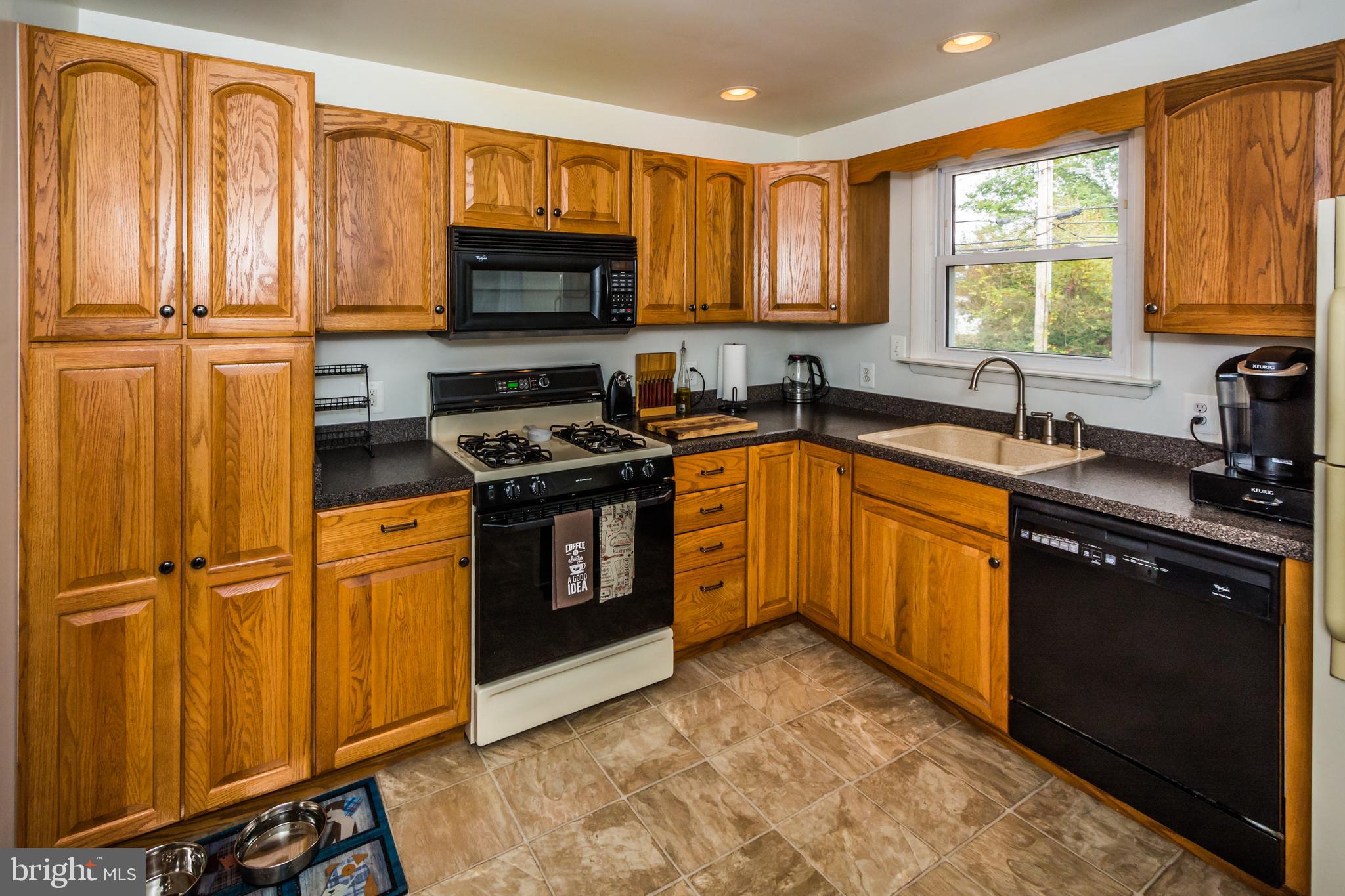 123 Chell Road Joppa, MD 21085 - Photo 10 of 66 Kitchen