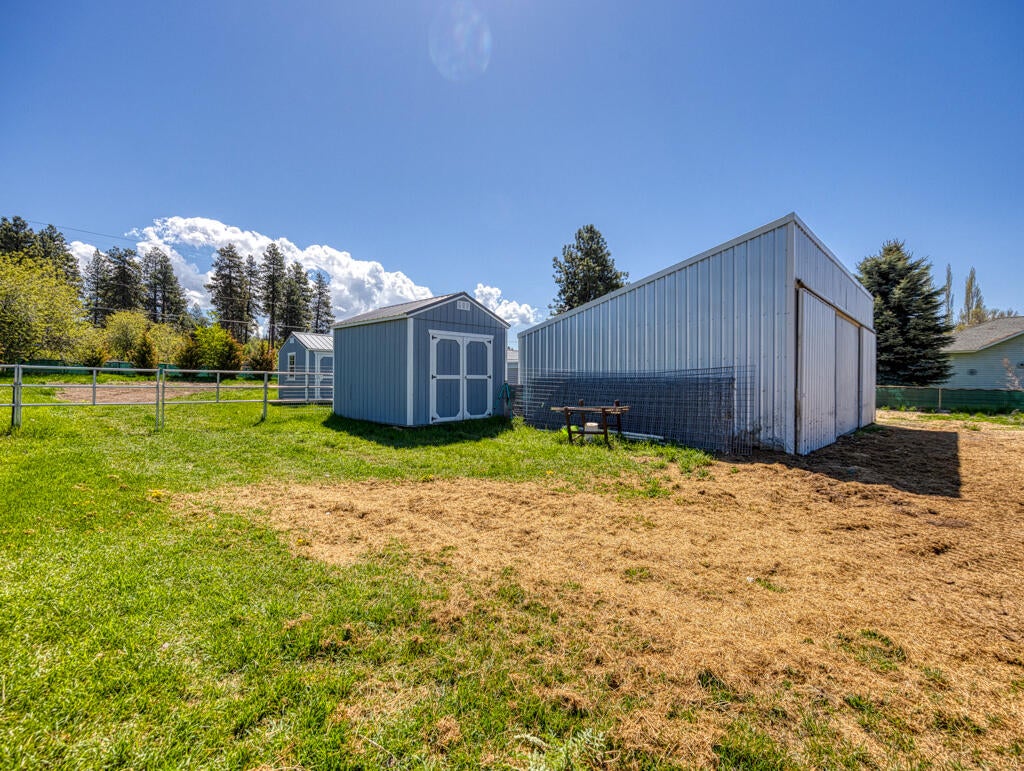 36060 Modoc Point Road Chiloquin, OR 97624 - Photo 63 of 89 Modoc Point-48