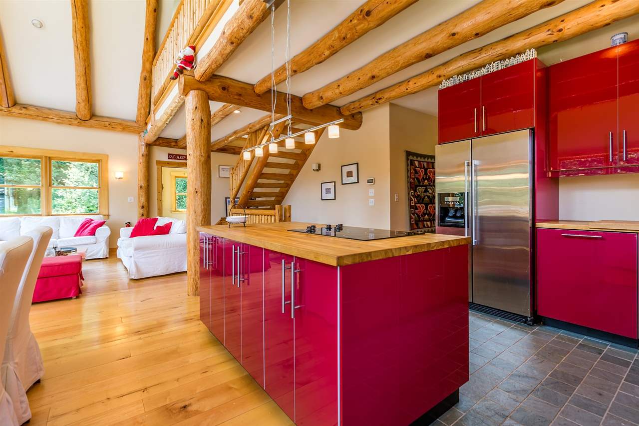 694 Lake Ninevah Road Mount Holly, VT 05758 - Photo 14 of 40