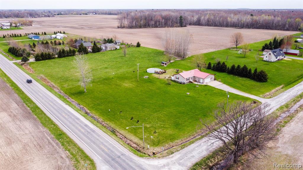 12039 Bell Road Burt, MI 48417 - Photo 27 of 31
