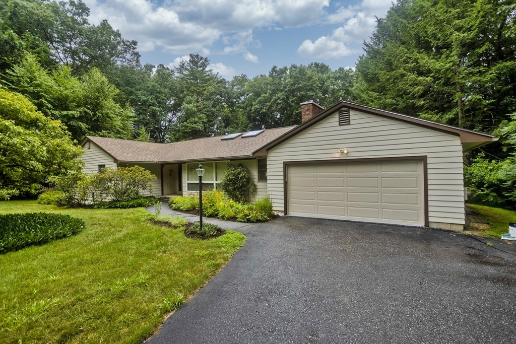 5 Stony Hill Road Amherst, MA 01002 - Photo 3 of 42