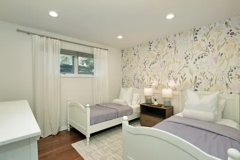 $699,000 | 1938 Lincoln Avenue, Northbrook, IL 60062