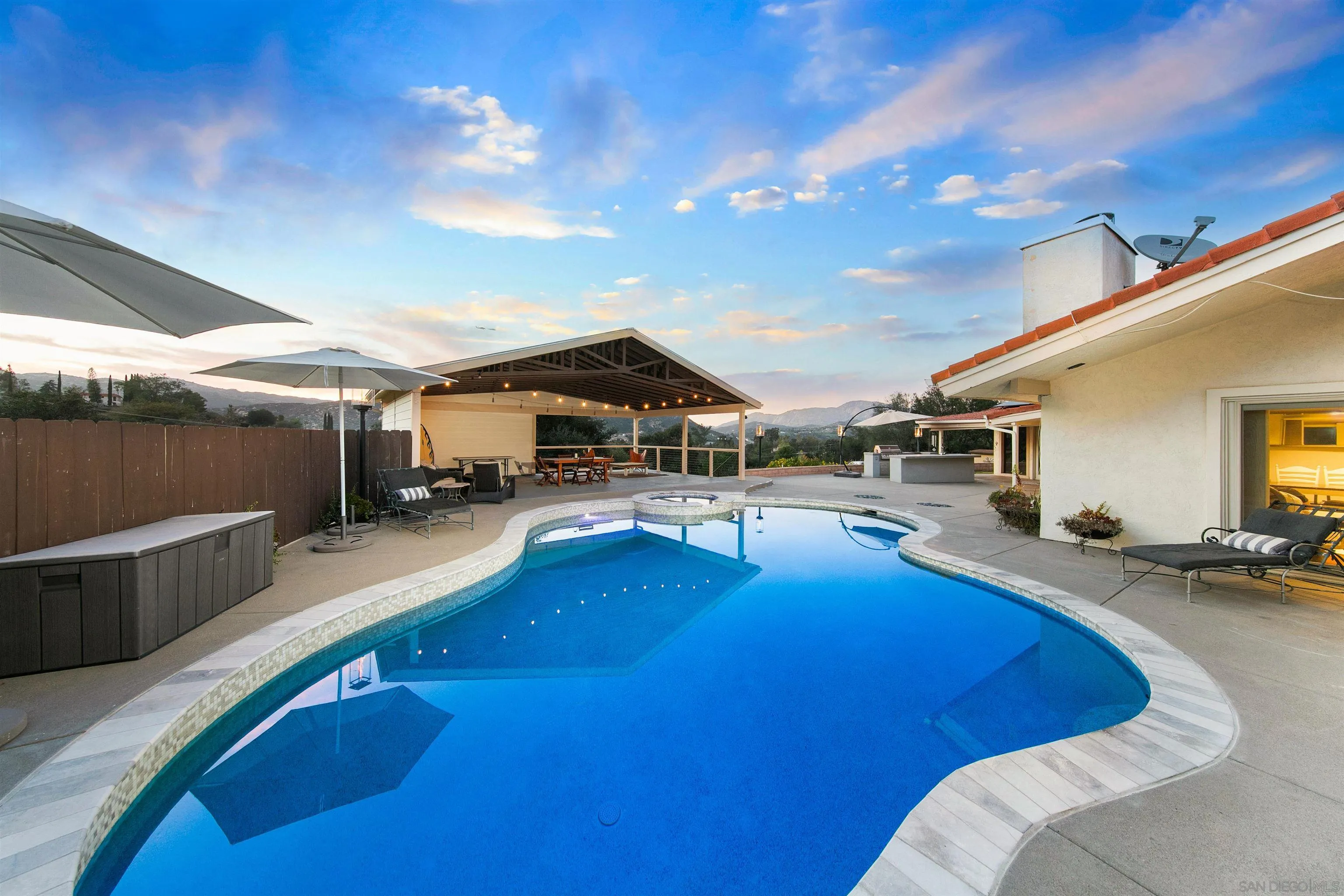 580-582 South Grade Road Alpine, CA 91901 - Photo 35 of 40 a swimming pool with outdoor seating