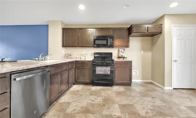 $648,000 | 7165 Hazelwood Way, Fontana, CA 92336