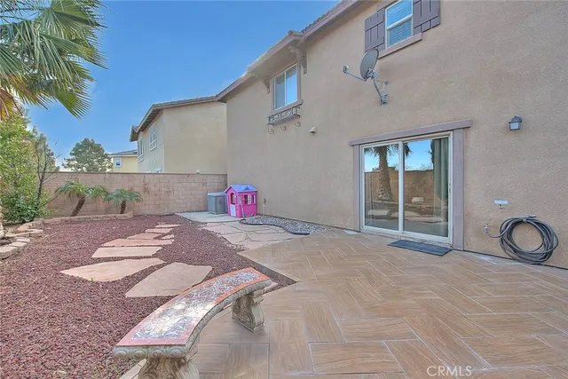 $648,000 | 7165 Hazelwood Way, Fontana, CA 92336