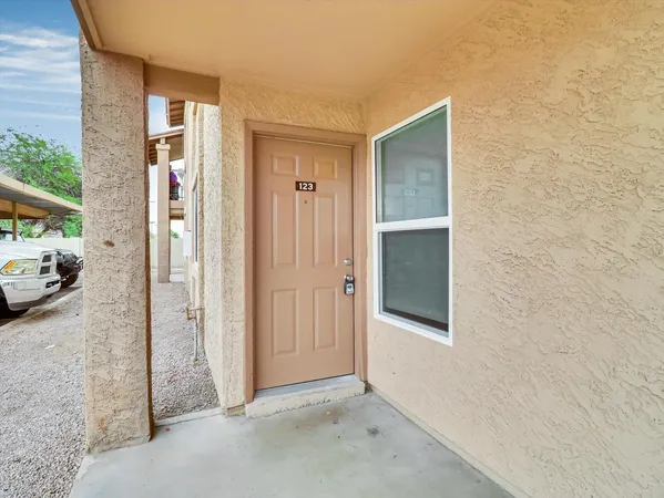 $1,325 | 260 West 8th Avenue, Unit 124, Mesa, AZ 85210