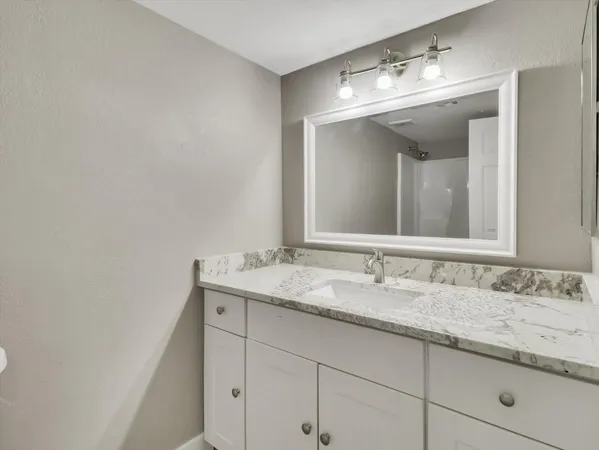 $1,325 | 260 West 8th Avenue, Unit 124, Mesa, AZ 85210