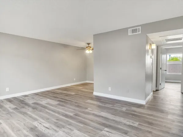 $1,325 | 260 West 8th Avenue, Unit 124, Mesa, AZ 85210