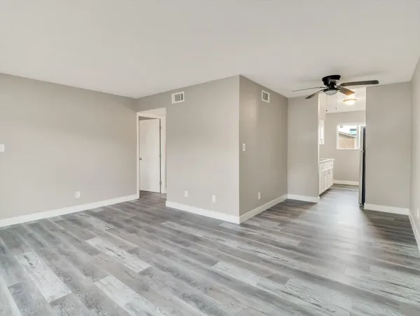 $1,325 | 260 West 8th Avenue, Unit 124, Mesa, AZ 85210