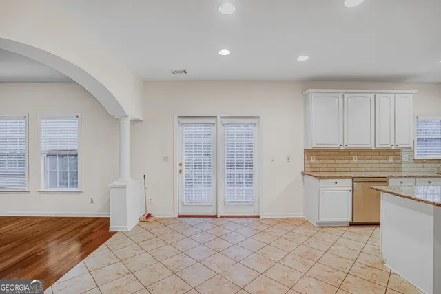 $2,550 | 7646 Forest Glen Way, Lithia Springs, GA 30122