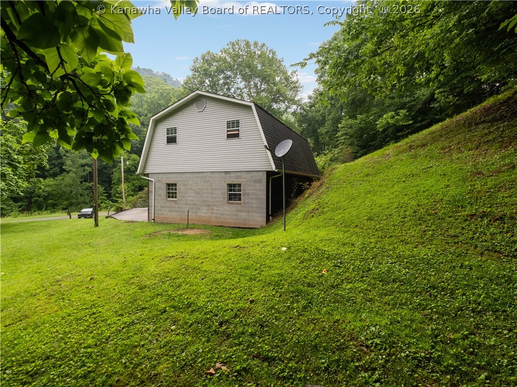570 Cottontree Road Walton, WV 25286 - Photo 34 of 37 Gallery Image 34