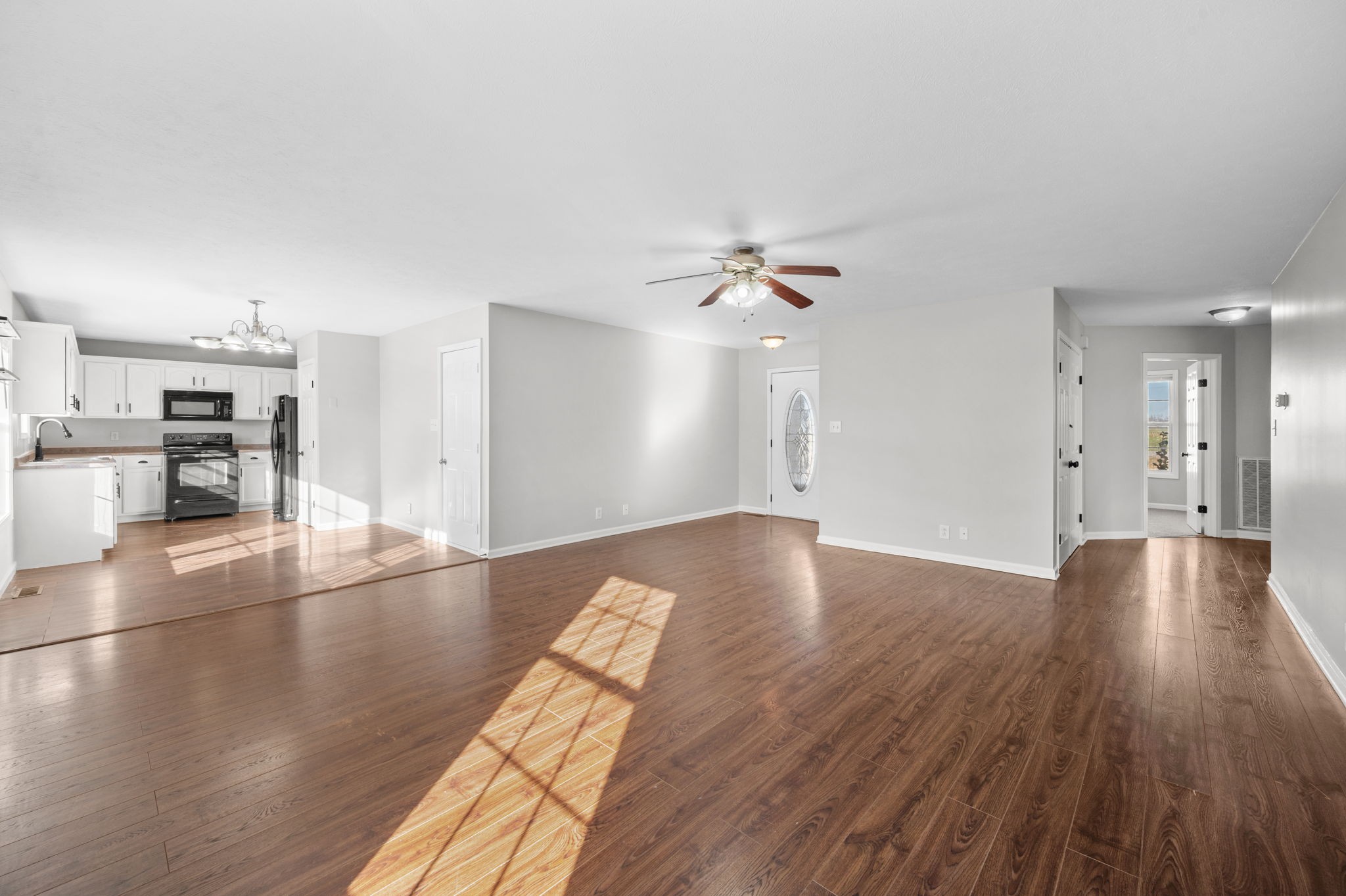 10479 Bell Station Road Oak Grove, KY 42262 - Photo 5 of 25