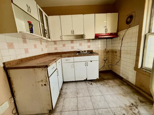 $549,000 | 104-33 142nd Street | Jamaica
