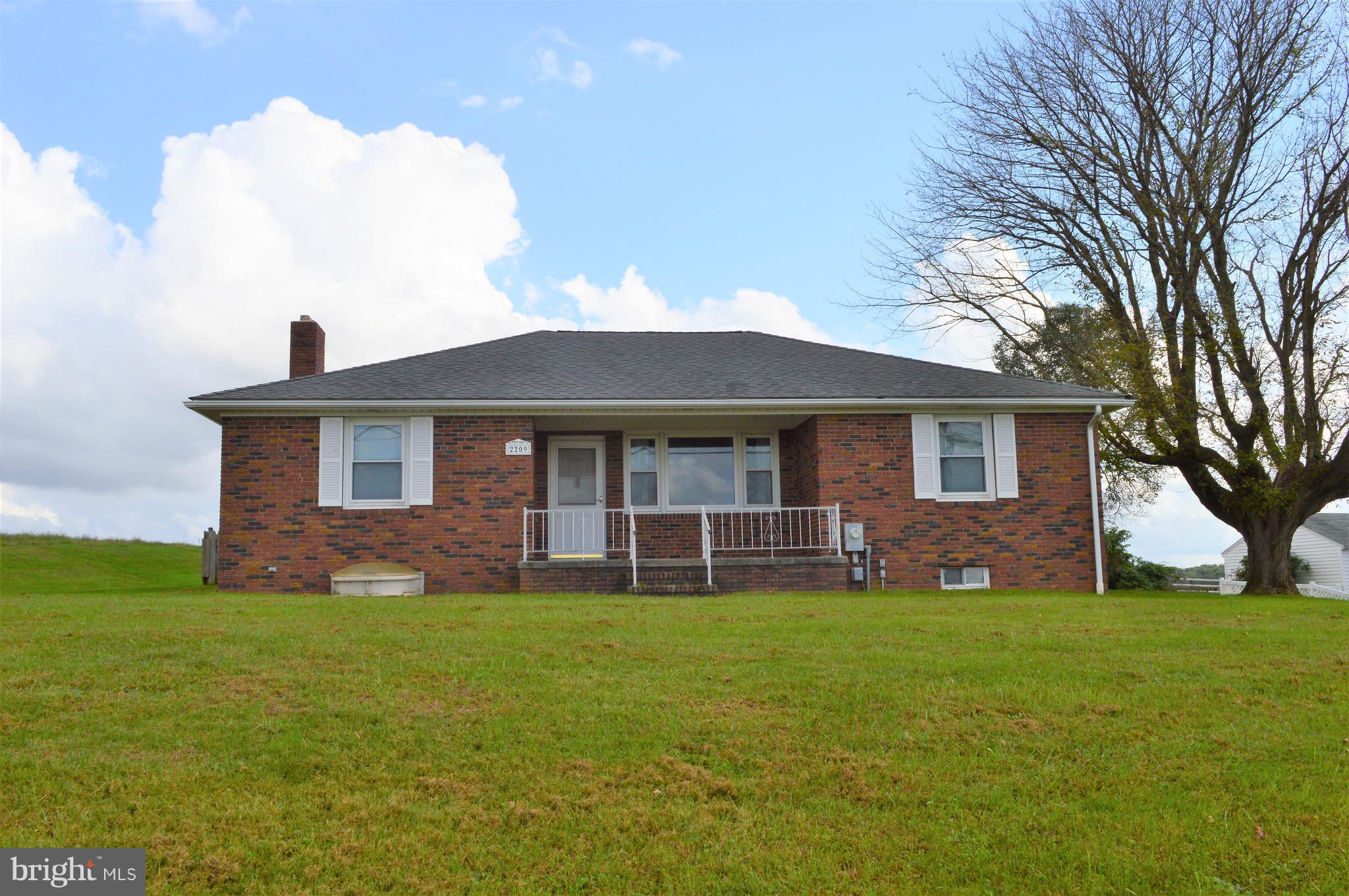 2209 Fairmount Road Hampstead, MD 21074 - Photo 2 of 29 Front of house
