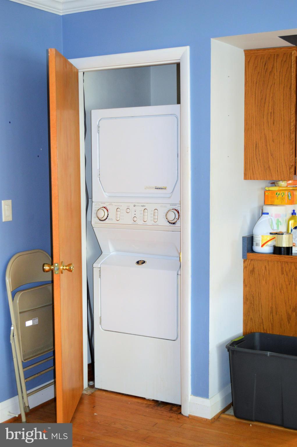 2209 Fairmount Road Hampstead, MD 21074 - Photo 11 of 29 Stacked washer/dryer in closet