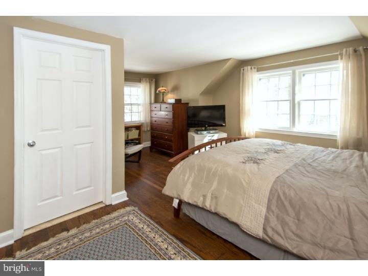 116 Pine Tree Road Wayne, PA 19087 - Photo 18 of 25 Master Bedroom