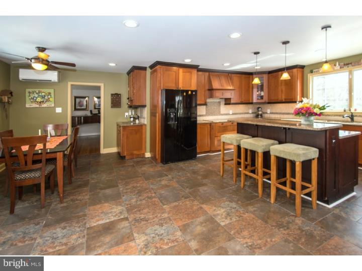 116 Pine Tree Road Wayne, PA 19087 - Photo 3 of 25 Kitchen