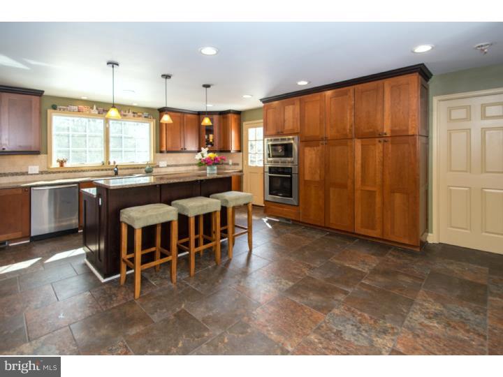 116 Pine Tree Road Wayne, PA 19087 - Photo 5 of 25 Kitchen