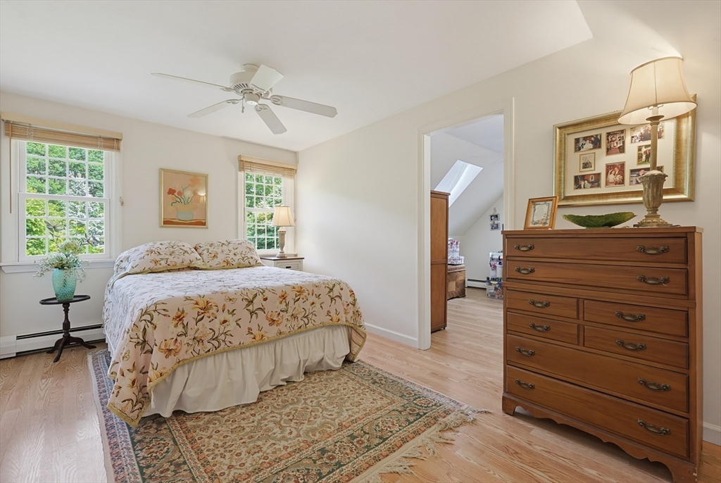 110 Chipper Hill Road Northbridge, MA 01534 - Photo 22 of 40
