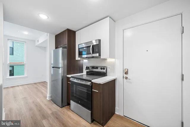 $1,450 | 4324 Lancaster Avenue, Unit 105, Philadelphia, PA 19104