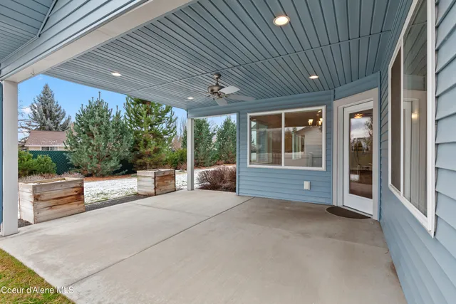 $515,000 | 645 West Woodlawn Drive, Hayden, ID 83835