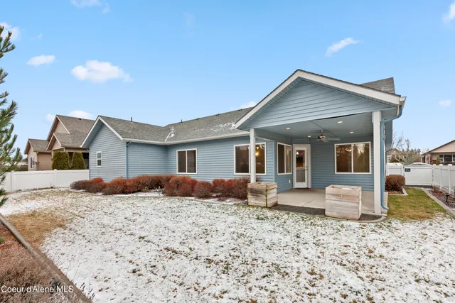 $515,000 | 645 West Woodlawn Drive, Hayden, ID 83835