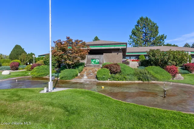 $515,000 | 645 West Woodlawn Drive, Hayden, ID 83835