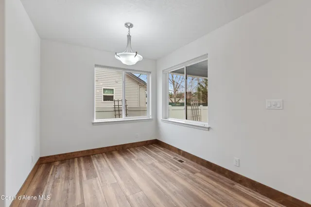 $515,000 | 645 West Woodlawn Drive, Hayden, ID 83835