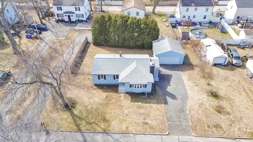 116 Carr Street Springfield, MA 01118 - Photo 29 of 35