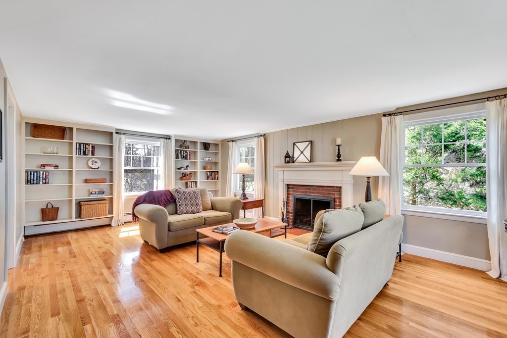 3 Mohegan Road Acton, MA 01720 - Photo 2 of 29 Gallery Image 2