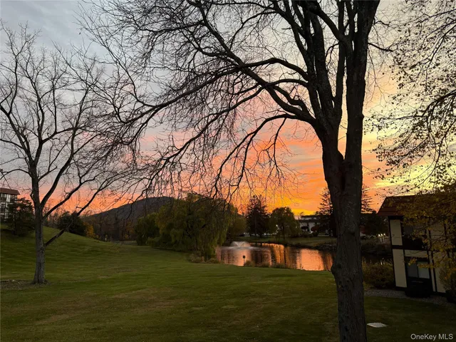 $350,000 | 7 Loudon Drive, Unit 7, Fishkill, NY 12524