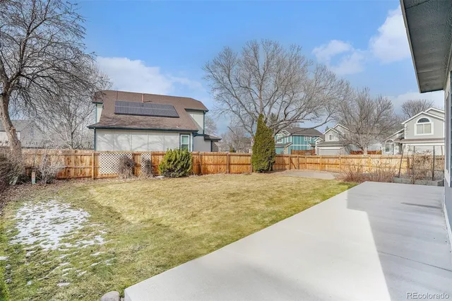 a view of outdoor space yard and patio