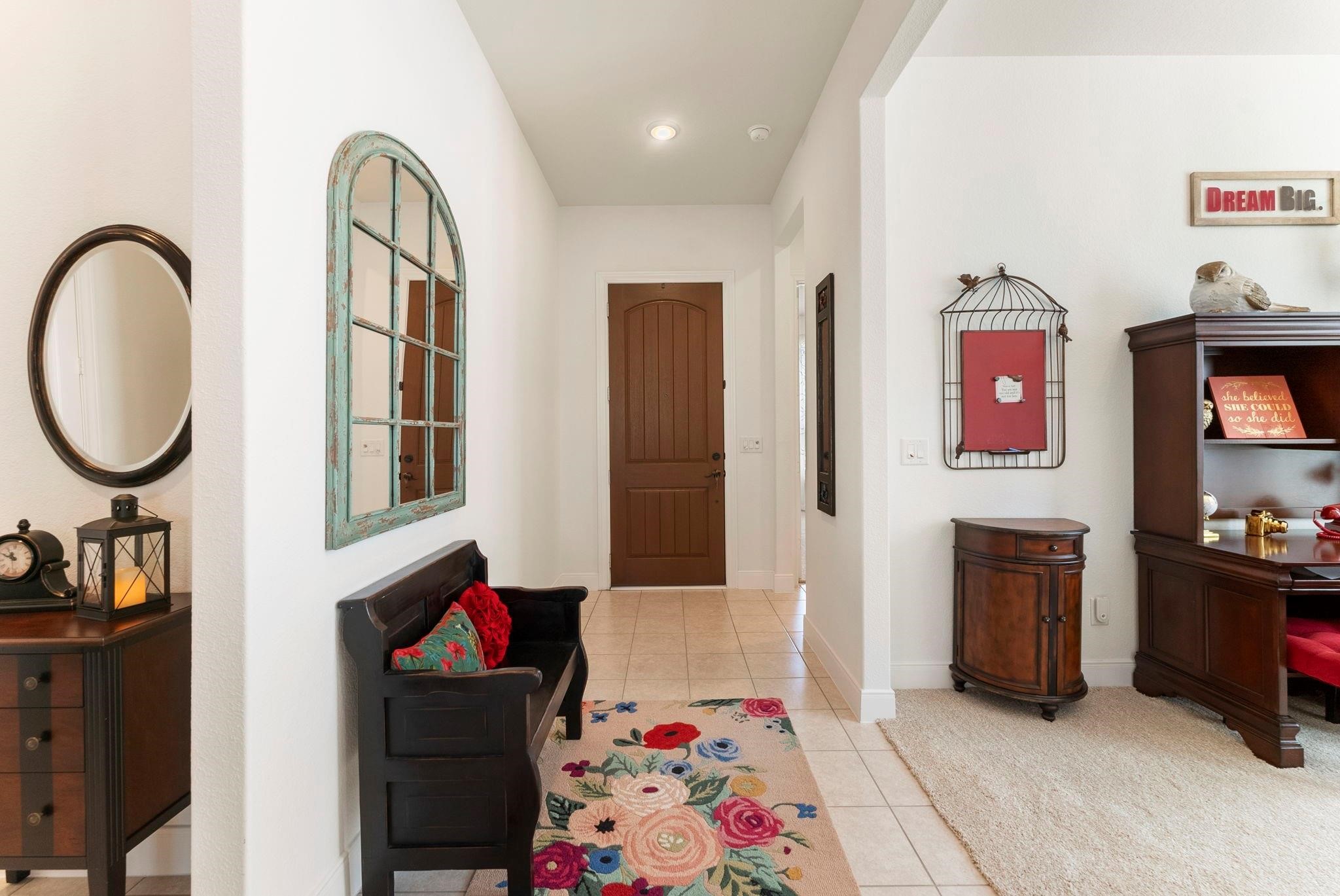 230 Galloway Court Spring, TX 77382 - Photo 5 of 32 a living room with furniture and a dresser
