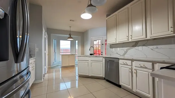 $2,150 | 101 Quail Briar Lane, Arlington, TX 76002