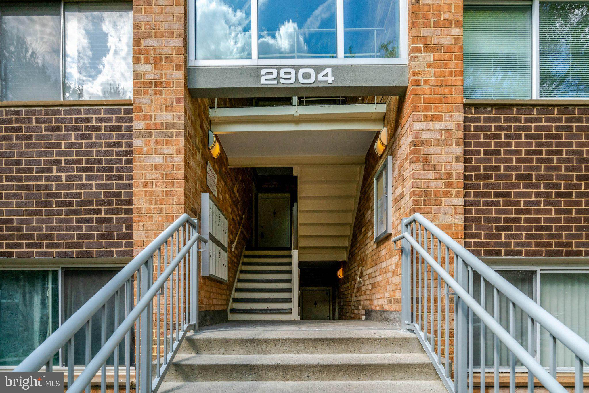 2904 Kings Chapel Road, Unit 5/16 Falls Church, VA 22042 - Photo 2 of 30