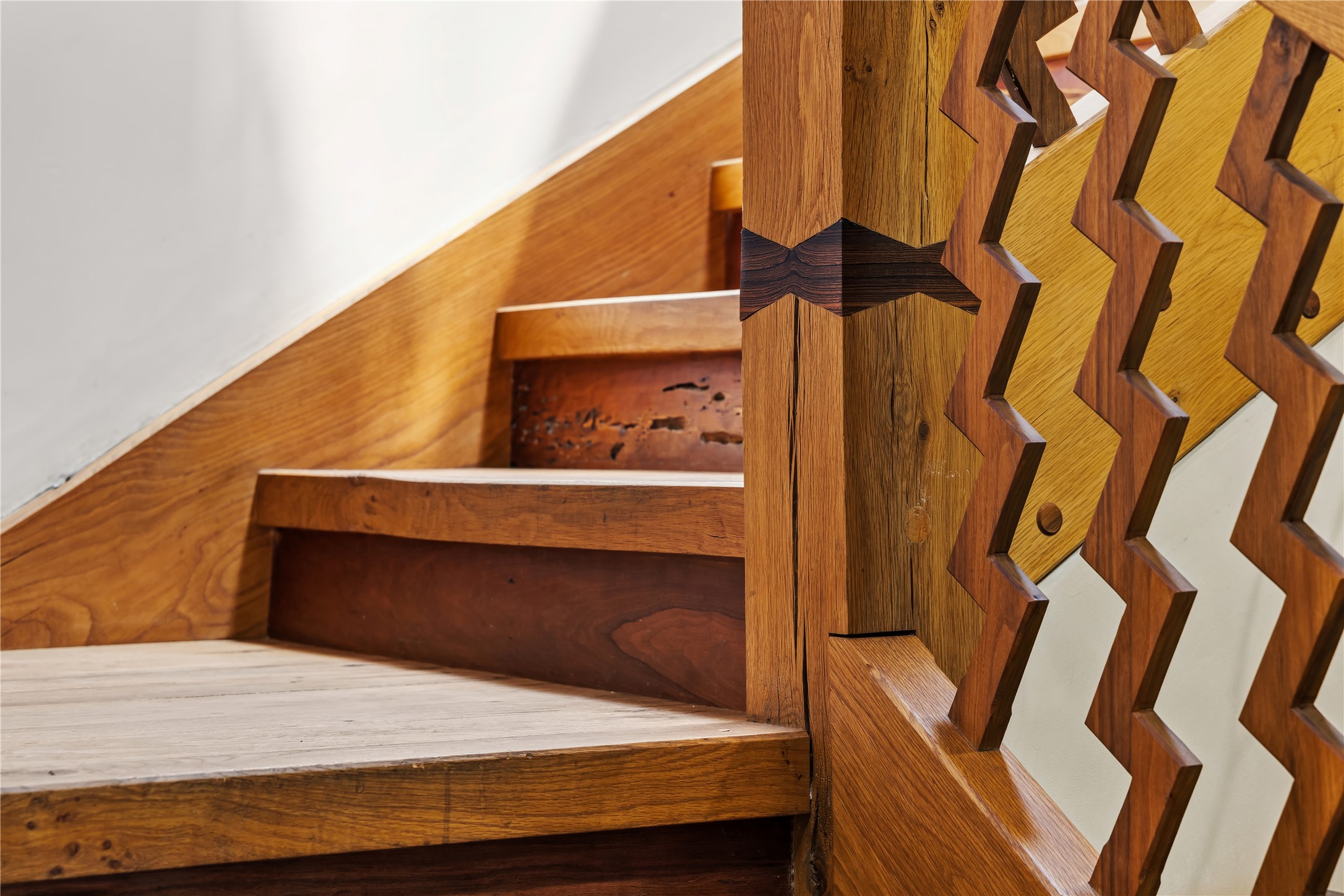 1330 Bishops Lodge Road Santa Fe, NM 87506 - Photo 33 of 54 Stairway detailed woodwork