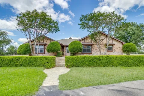 $679,000 | 3503 Red Bud Drive, Weatherford, TX 76087