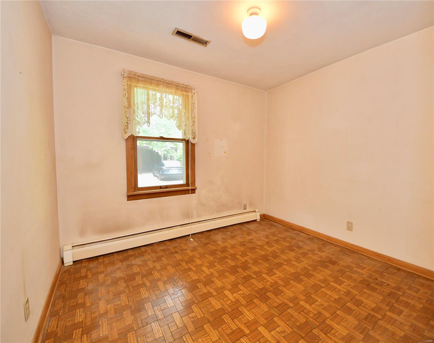 1026 Schwarz Road Edwardsville, IL 62025 - Photo 22 of 34 Gallery Image 22