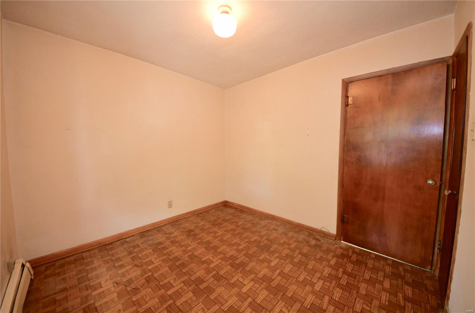 1026 Schwarz Road Edwardsville, IL 62025 - Photo 24 of 34 Gallery Image 24