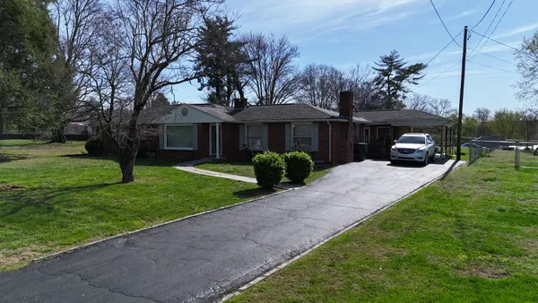 405 Boyd Avenue, McMinnville, TN 37110