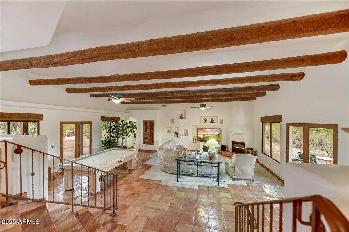 39258 North Ridgeway Drive Cave Creek, AZ 85331 - Photo 13 of 51 a living room with furniture and a potted plant