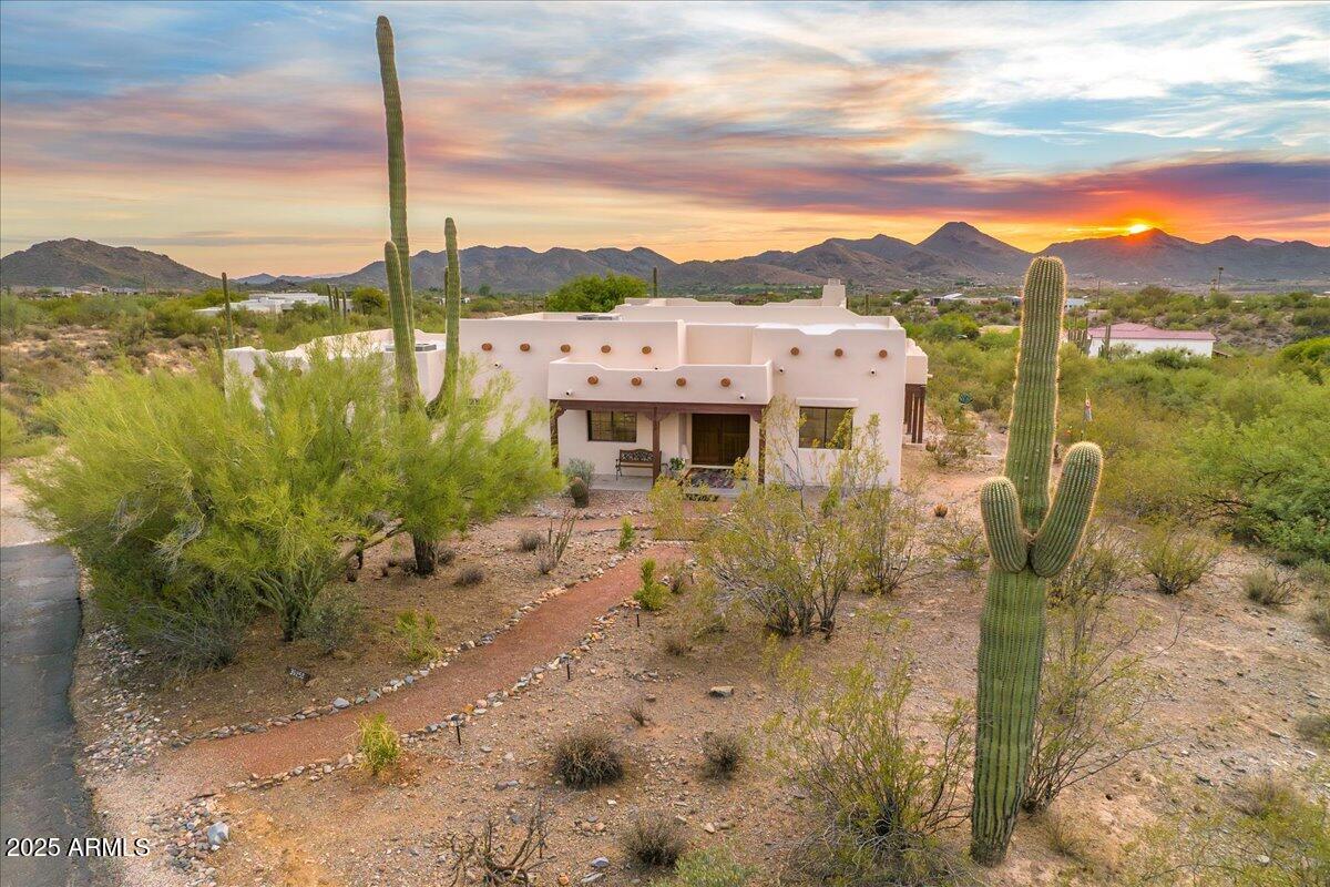 39258 North Ridgeway Drive Cave Creek, AZ 85331 - Photo 43 of 51 a view of a city with ocean view