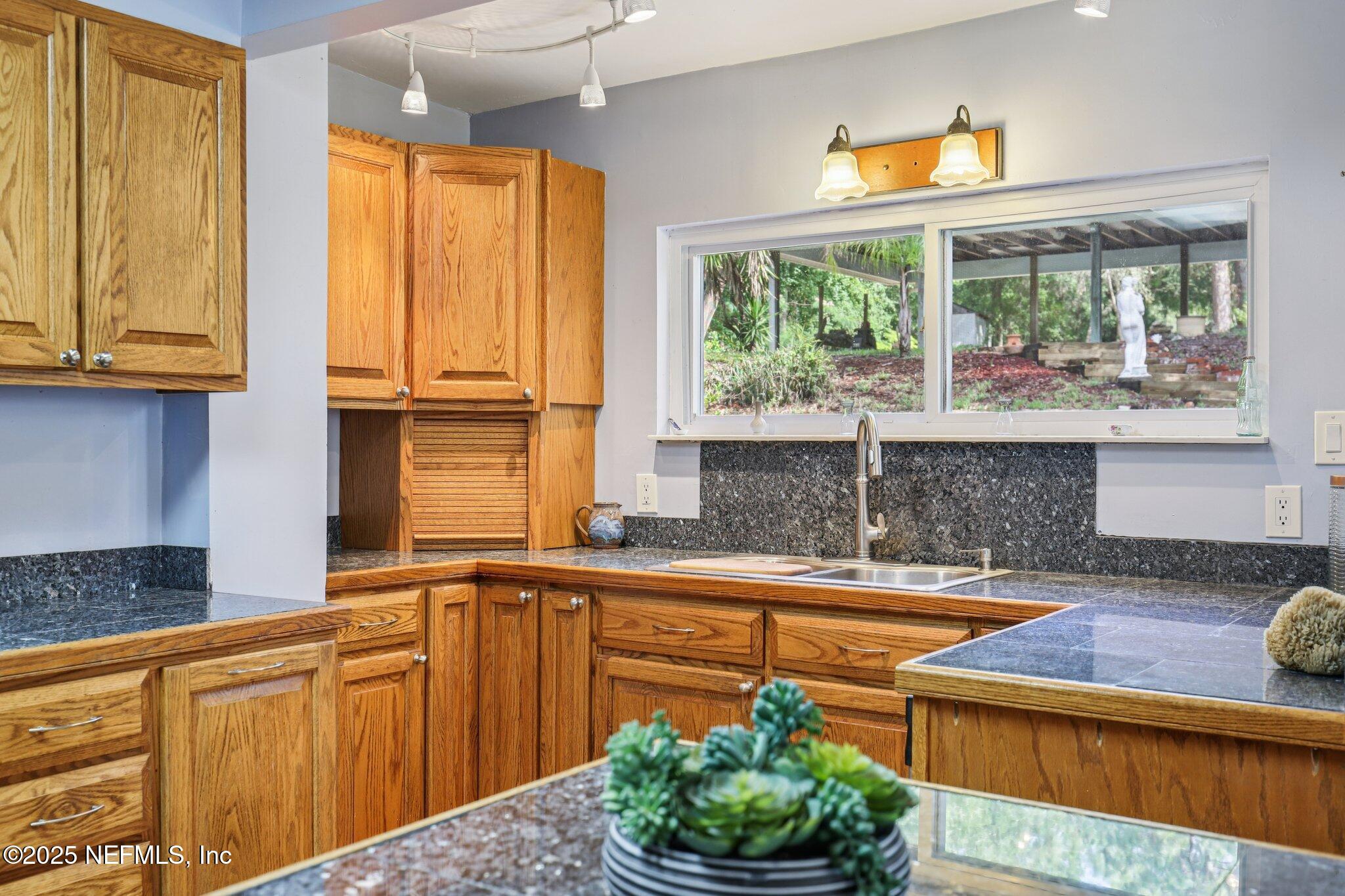 6470 Brooklyn Bay Road Keystone Heights, FL 32656 - Photo 11 of 56 13-web-or-mls-Brooklyn Bay Rd-0606-013