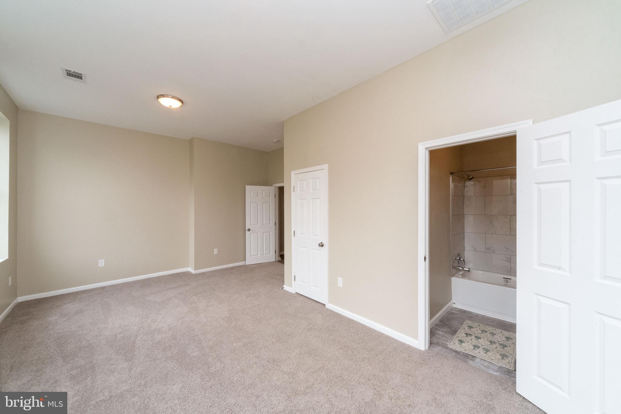 1708 Madison Avenue Baltimore, MD 21217 - Photo 47 of 56 a view of livingroom with an empty space
