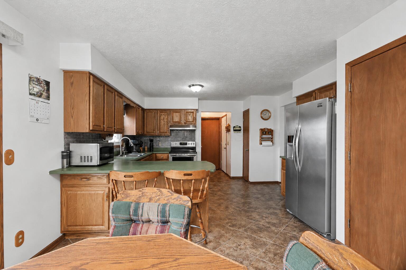 6096 Windfall Road Galion, OH 44833 - Photo 9 of 54 LightHunterGreen4