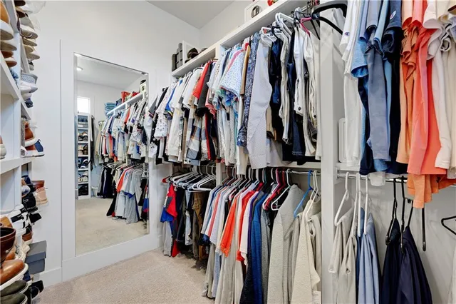 $749,900 | 1433 Woodland Road, Greenwood, MO 64034