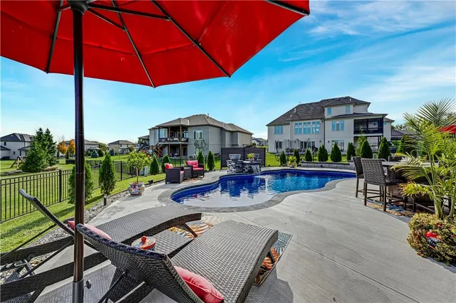 $749,900 | 1433 Woodland Road, Greenwood, MO 64034